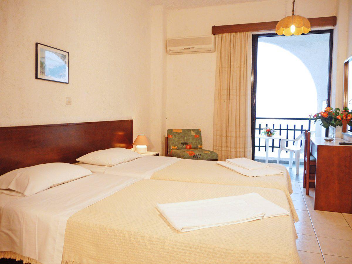 קרפאטוס Lymiatis Beach Hotel מראה חיצוני תמונה