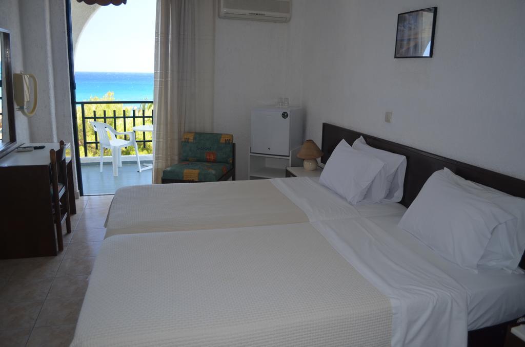 קרפאטוס Lymiatis Beach Hotel מראה חיצוני תמונה